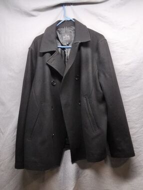 Express Men’s XL Black 60% Wool Peacoat Double Breasted Old Money Classic